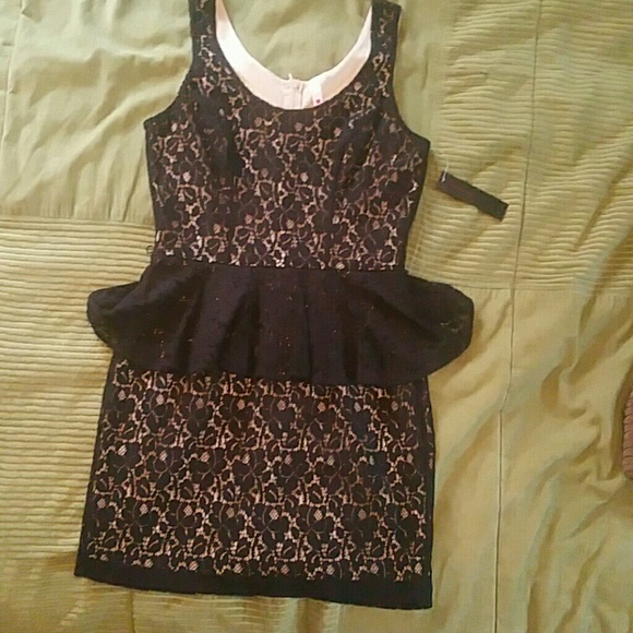 HeartSoul Dresses & Skirts - NWT M Lacey Floral Heartsoul Peplum Mini Dress